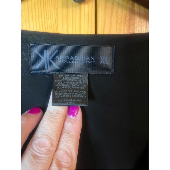 🌿 Kardashian Kollection Black Jumpsuit V-neck Wrap Sequins - Size XL - Picture 4 of 10